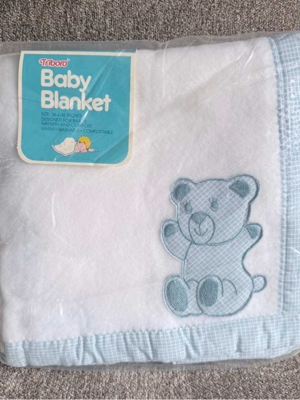Vintage new Triboro baby blanket 36 X 45